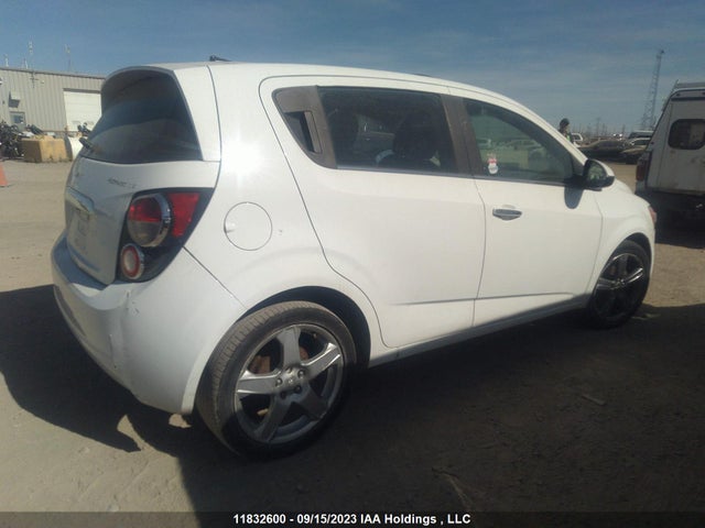 Chevrolet SONIC LT 2014 1G1JC6EH0E4177444 Image 4