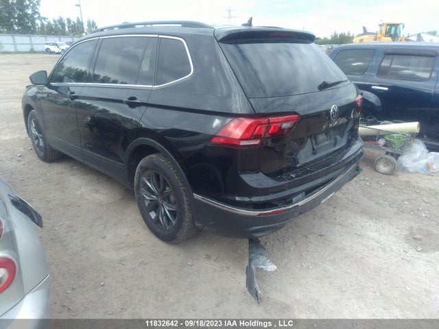 3VV2B7AX9NM098359 Volkswagen Tiguan Comfortline
