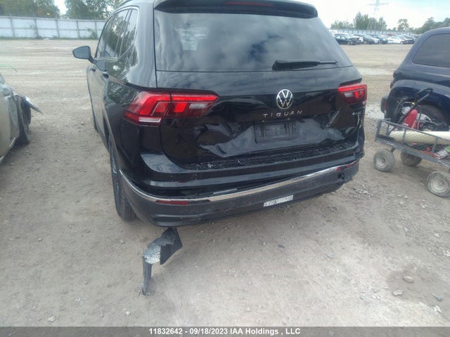 3VV2B7AX9NM098359 Volkswagen Tiguan Comfortline