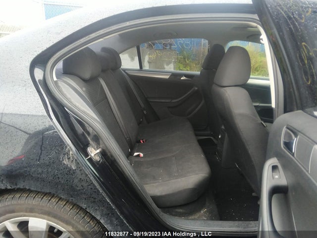 3VW2K7AJ9FM322948 Volkswagen JETTA