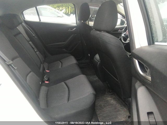 Mazda Mazda3 Gs-sky 2014 JM1BM1L74E1105427 Image 8