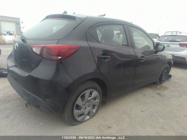 Toyota YARIS HATCHBACK 2020 3MYDLBJV3LY710326 Image 4
