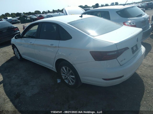3VWC57BU2KM063220 Volkswagen Jetta Comfortline