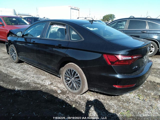 3VWE57BU6MM017725 Volkswagen Jetta Highline