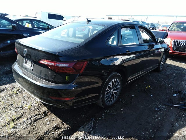 3VWE57BU6MM017725 Volkswagen Jetta Highline