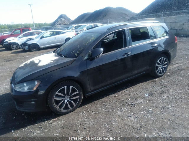 3VW017AU2HM526577 Volkswagen Golf Sportwagen S