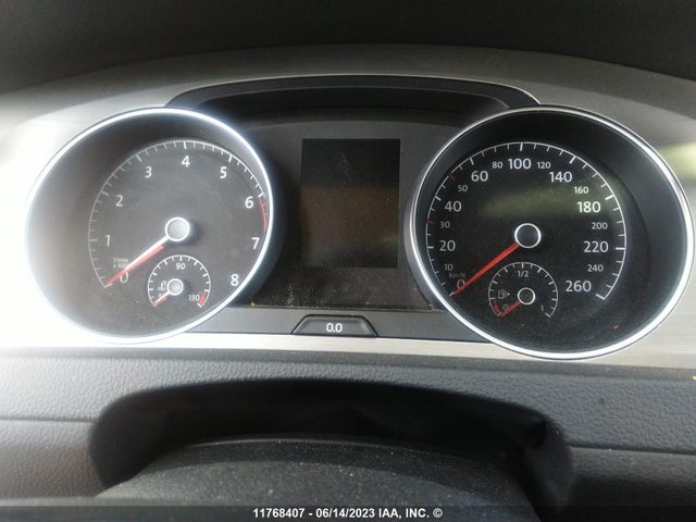 3VW017AU2HM526577 Volkswagen Golf Sportwagen S