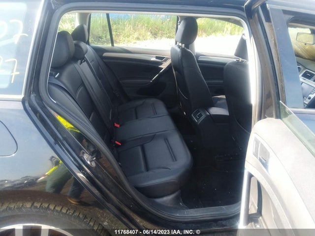 3VW017AU2HM526577 Volkswagen Golf Sportwagen S