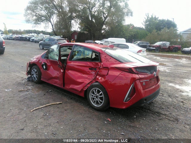 Toyota PRIUS PRIME 2022 JTDKAMFP9N3205890 Image 3