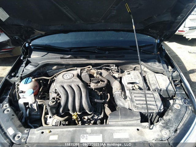 3VW1K7AJ2FM255122 Volkswagen Jetta Sedan Trendline/trendline+