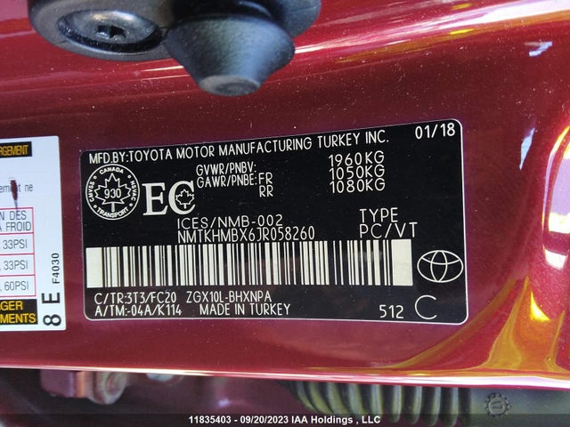 Toyota C-HR 2018 NMTKHMBX6JR058260 Image 9