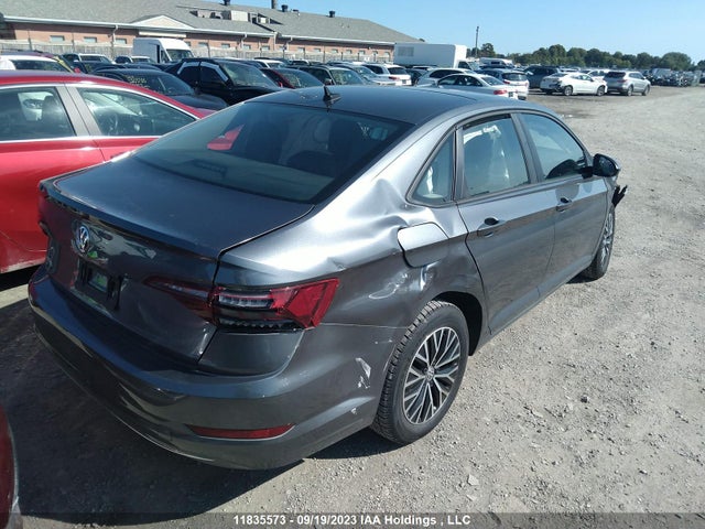 3VWE57BU8MM074167 Volkswagen Jetta Highline