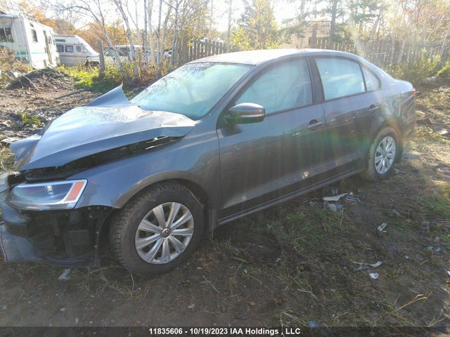 3VW2K7AJ5EM354939 Volkswagen Jetta Sedan Trendline+