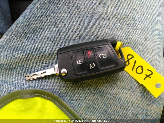 3VWN57BU9KM020258 Volkswagen Jetta Comfortline
