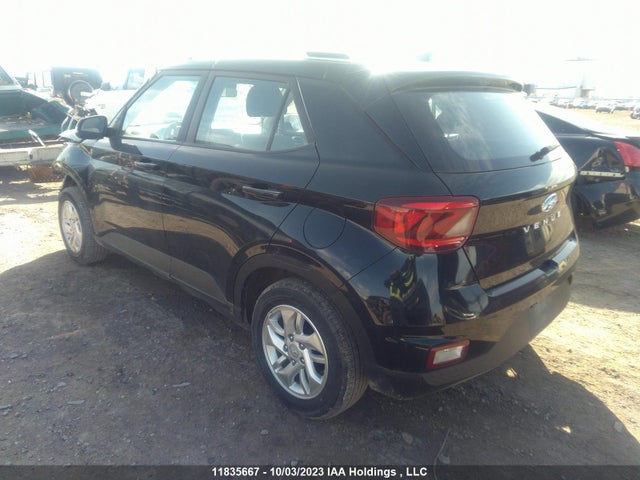Hyundai Venue Preferred 2022 KMHRC8A34NU175868 Image 3