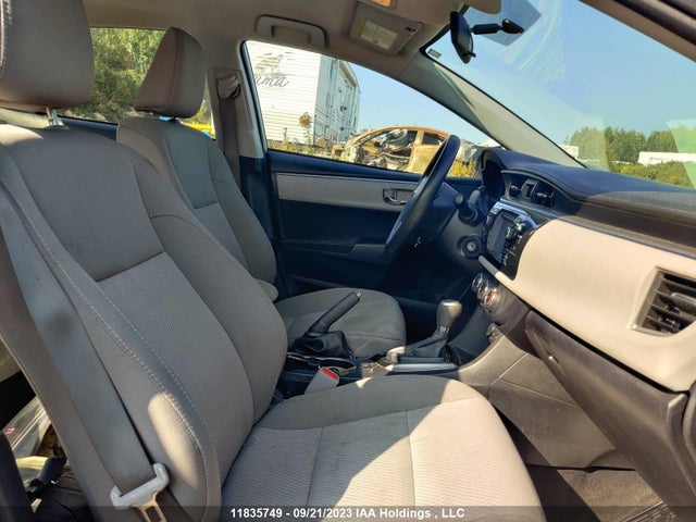 Toyota COROLLA CE/S/LE 2015 2T1BURHE6FC430616 Image 6