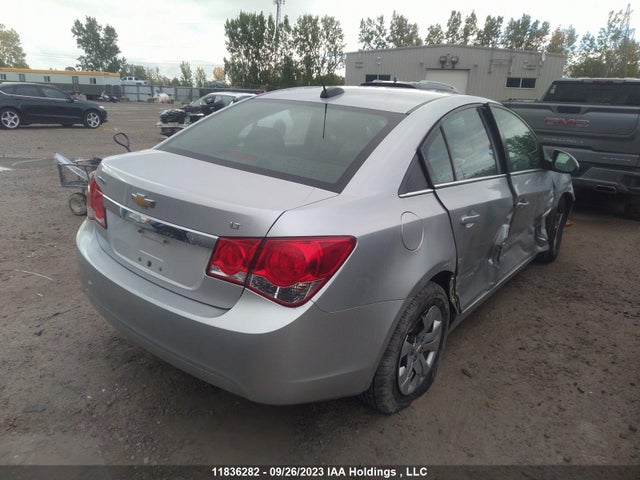 Chevrolet Cruze 1lt 2015 1G1PC5SB8F7246398 Image 4