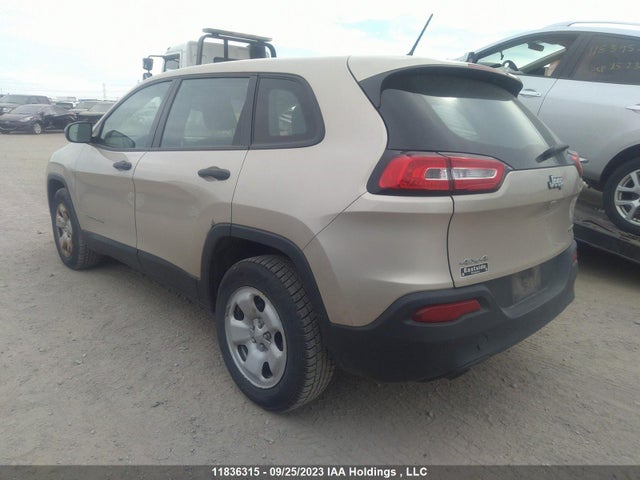 1C4PJMAB5EW203098 Jeep Cherokee Sport