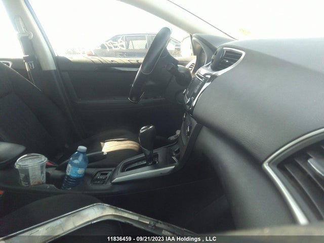 Продажа на аукционе авто 2017 Nissan Sentra S/sv/sl, vin: 3N1AB7AP6HY392425, номер лота: 11836459