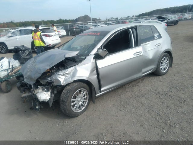 3VW2A7AU7FM076611 Volkswagen Golf Highline/comfortline