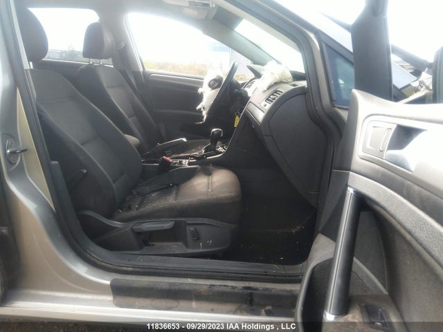 3VW2A7AU7FM076611 Volkswagen Golf Highline/comfortline