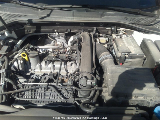 3VWG57AU2KM020449 Volkswagen Golf Comfortline/highline
