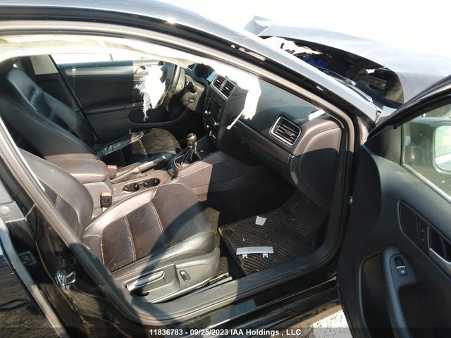 3VWG07AJ4EM413457 Volkswagen Jetta Sedan Highline