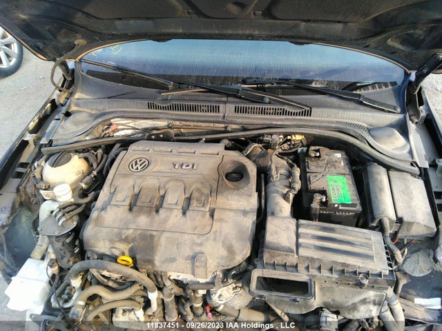 3VWLA7AJ2FM331322 Volkswagen Jetta Sedan Highline