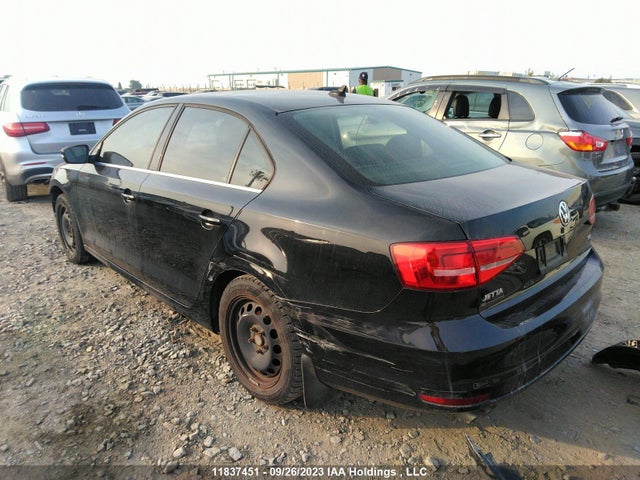 3VWLA7AJ2FM331322 Volkswagen Jetta Sedan Highline