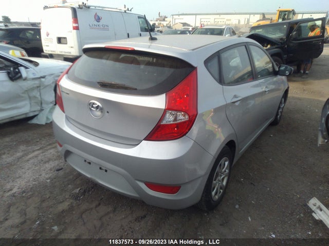 Hyundai ACCENT GL 2014 KMHCT5AE3EU156427 Image 4