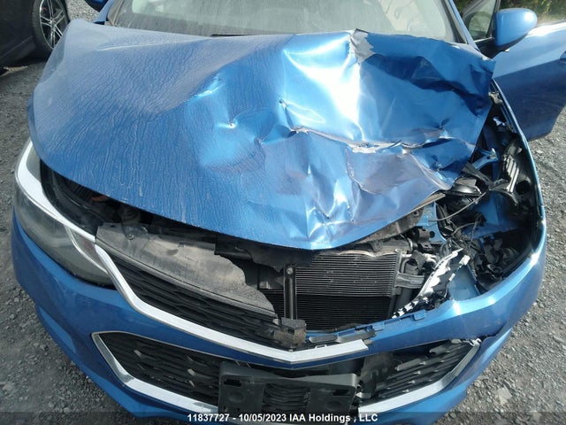 Chevrolet CRUZE LT 2018 1G1BE5SM3J7203103 Image 10