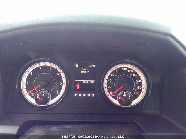 1C6RR7KT3JS282113 RAM 1500 Express