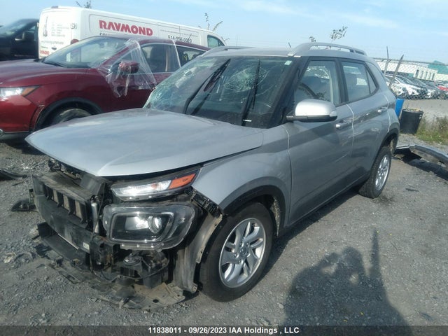 Hyundai Venue Preferred 2020 KMHRC8A37LU052238 Image 2