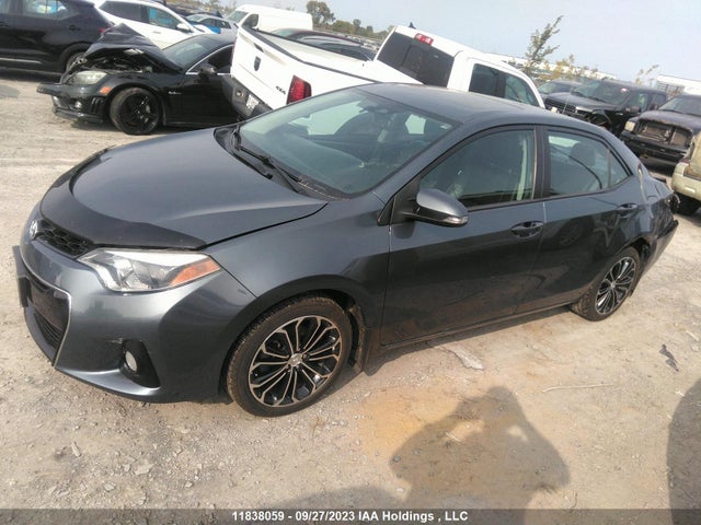 Toyota COROLLA CE/S/LE 2015 2T1BURHE2FC230672 Image 2