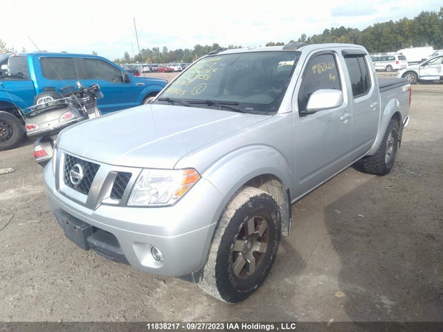 Nissan Frontier Pro-4x 2017 1N6AD0EV8HN737553 Image 2