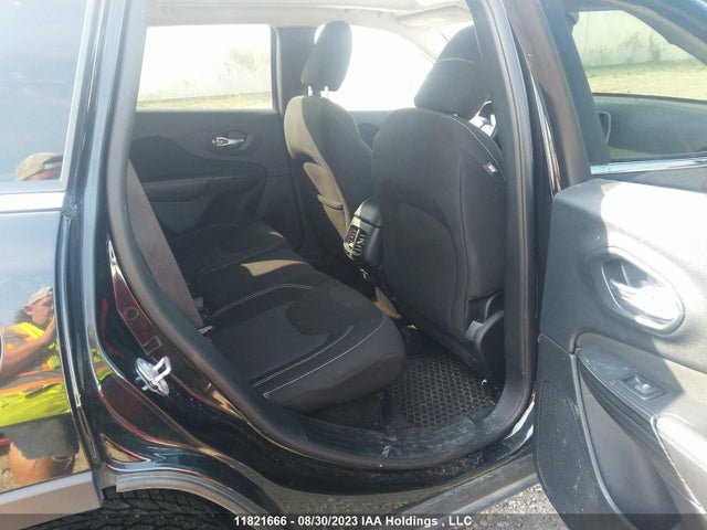 1C4PJMCB4GW208731 Jeep Cherokee