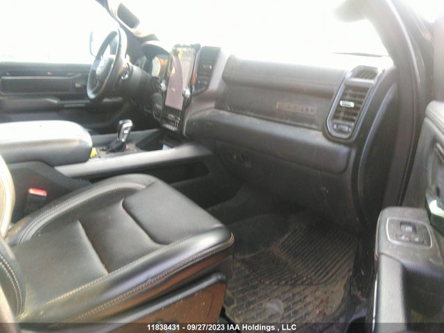 1C6SRFVT6NN437460 RAM 1500 Sport
