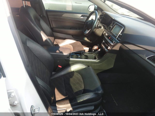 Hyundai Sonata Essential 2019 5NPE34AF2KH737634 Image 5