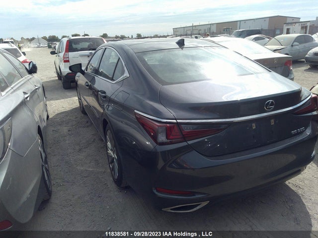 58AFZ1B17NU112021 Lexus Es Es 350