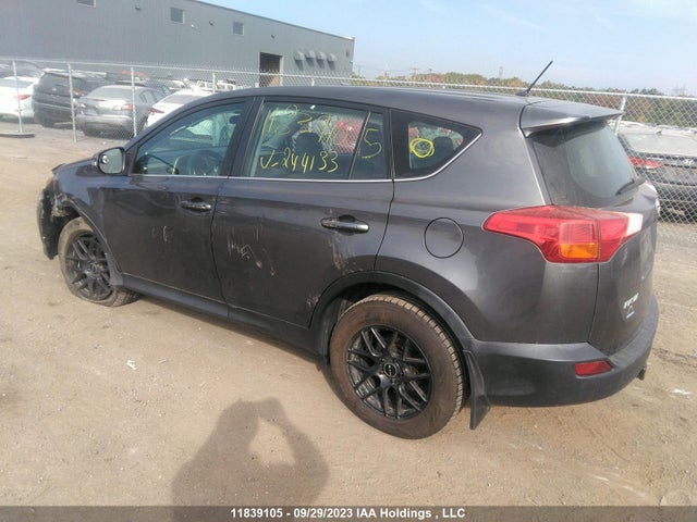 Toyota RAV4 LE 2015 2T3BFREV3FW244133 Image 3