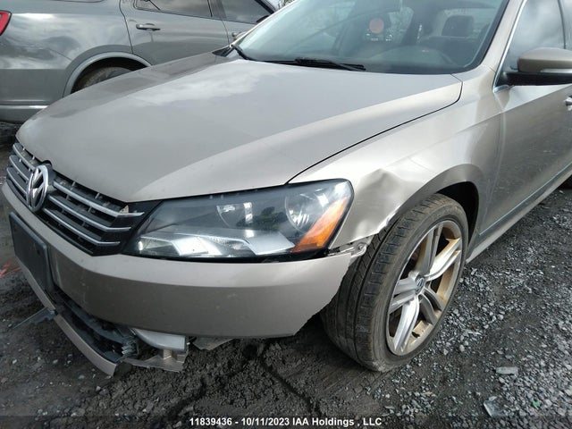 1VWCS7A38FC056197 Volkswagen Passat Highline