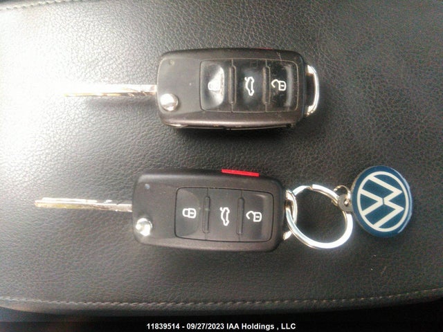 3VWL07AJ4GM374175 Volkswagen Jetta Sedan Highline