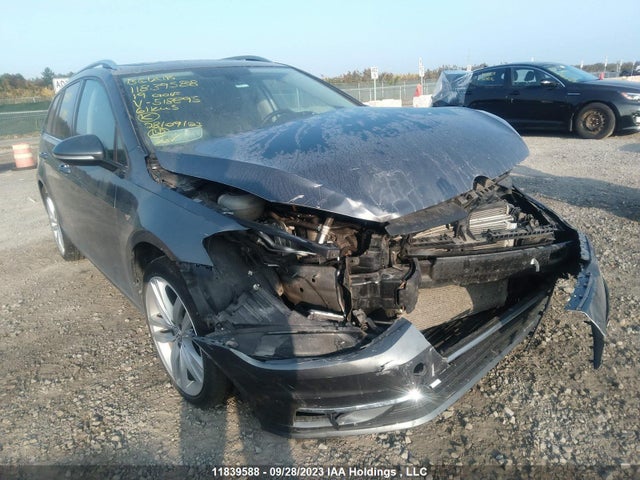 3VWR17AU0KM518895 Volkswagen Golf Sportwagen Execline