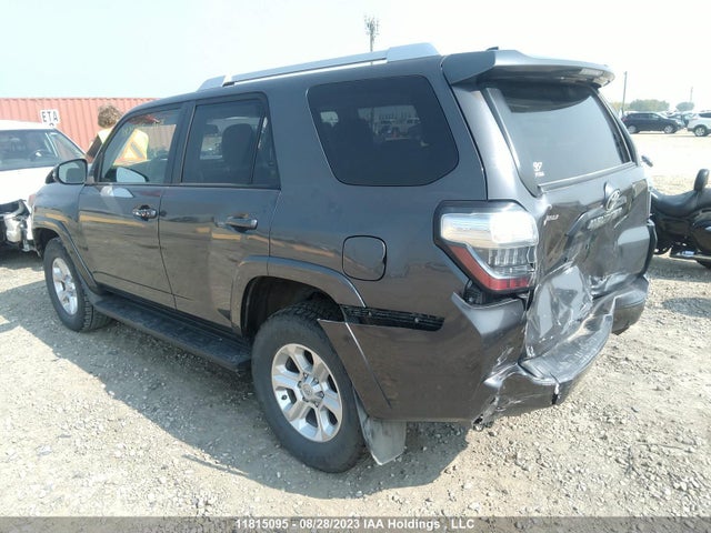 Toyota 4RUNNER SR5 2016 JTEBU5JR2G5338547 Image 3