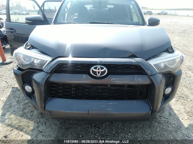 Toyota 4RUNNER SR5 2016 JTEBU5JR2G5338547 Image 6