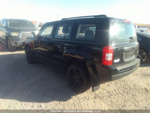 1C4NJRABXFD353824 Jeep Patriot Altitude