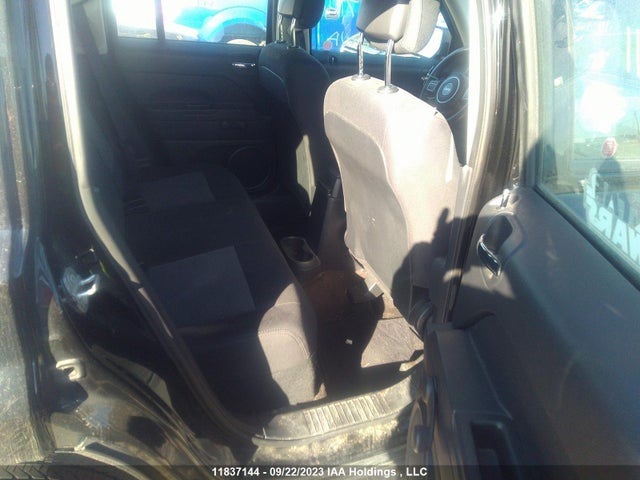 1C4NJRABXFD353824 Jeep Patriot Altitude