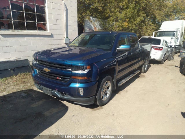 Chevrolet Silverado 1500 Lt 2016 3GCUKREC2GG345426 Image 2