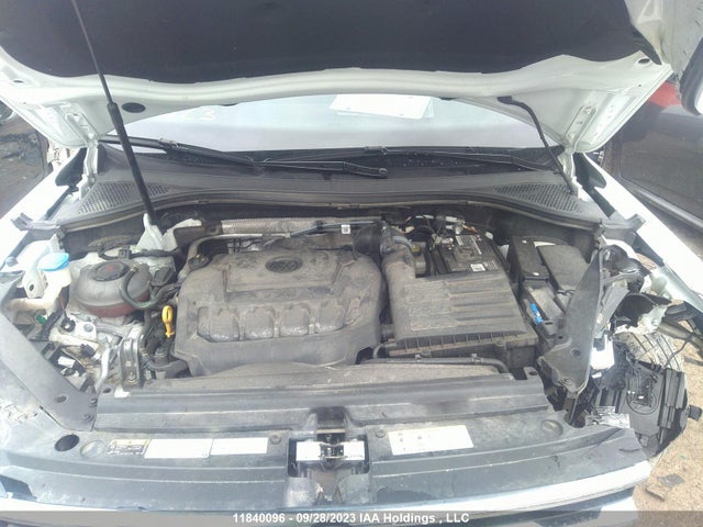 3VV4B7AXXMM098247 Volkswagen Tiguan Highline