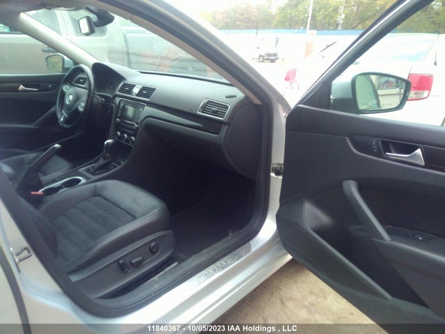 1VWCN7A33EC116456 Volkswagen Passat Tdi Sel Premium